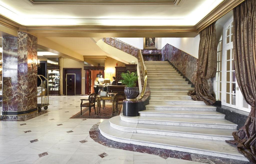Pentelikon Hotel キフィシア エクステリア 写真