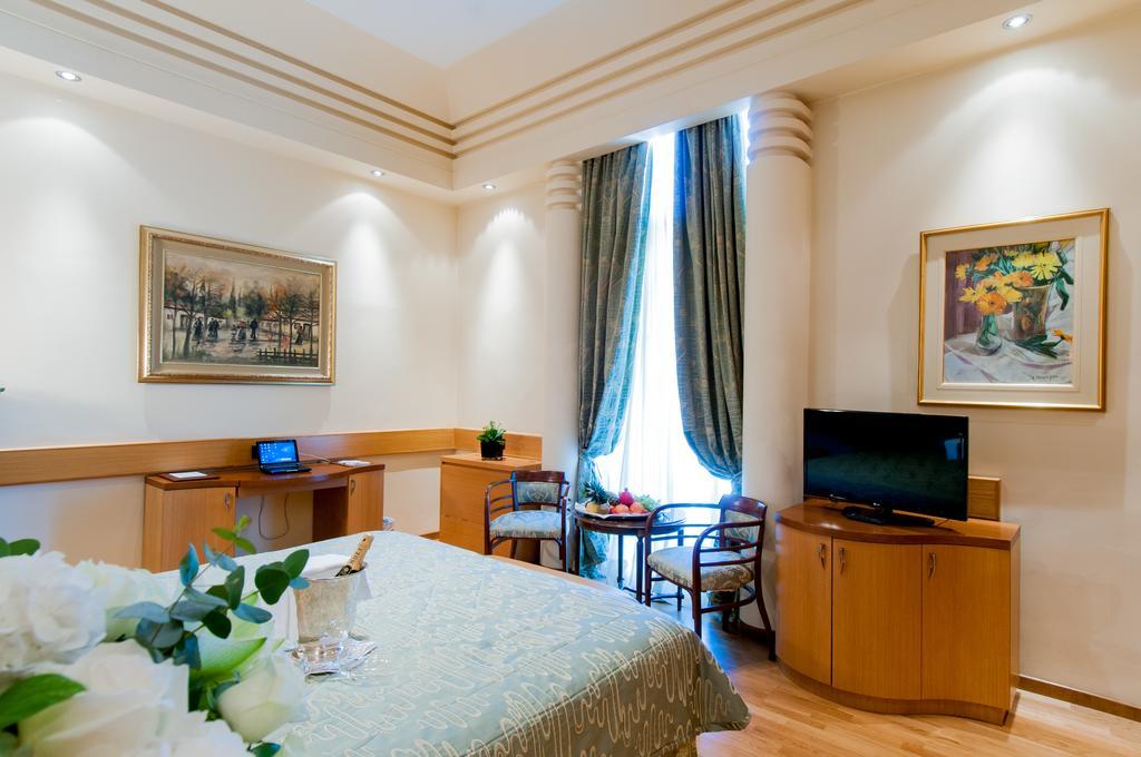 Pentelikon Hotel キフィシア 部屋 写真